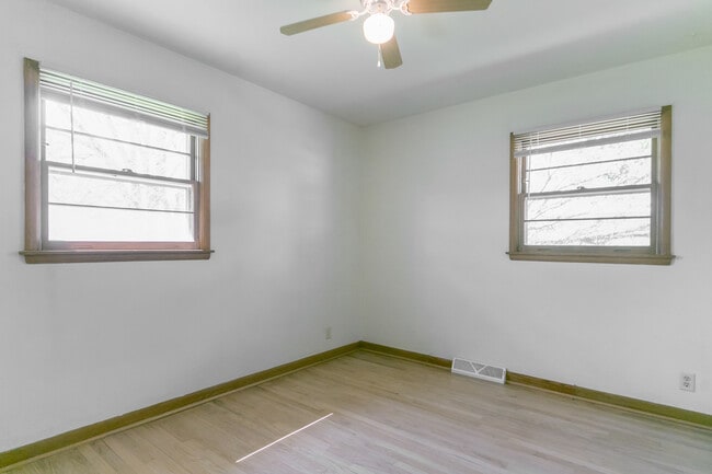 Building Photo - 4807 Camden Rd