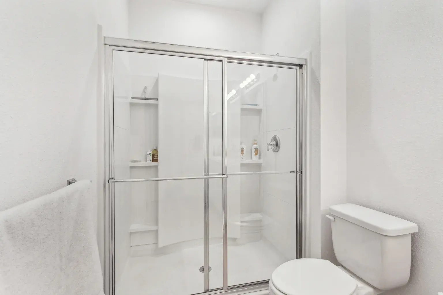 Primary Bathroom - 13104 Bachara Way