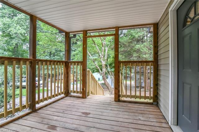 Building Photo - Cozy 3 Bedroom 1.5 Bathroom Home Nestled In Black Mountain