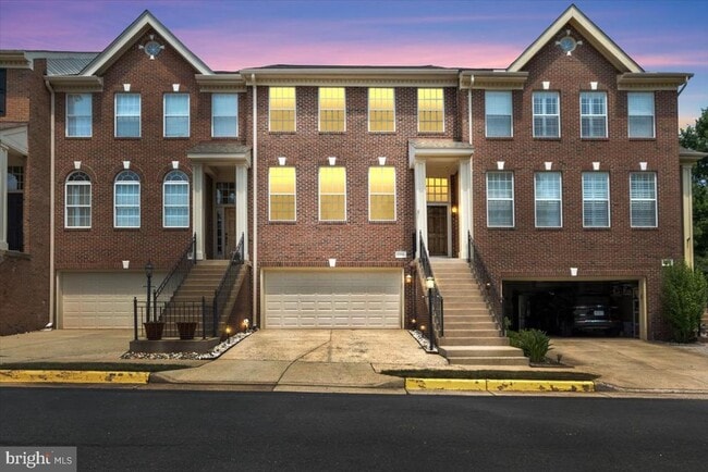 Primary Photo - 47698 Loweland Terrace