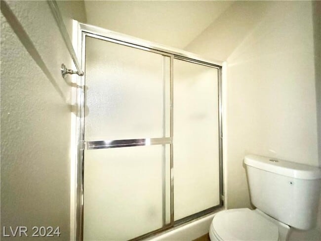 Building Photo - 4819 S Torrey Pines Dr