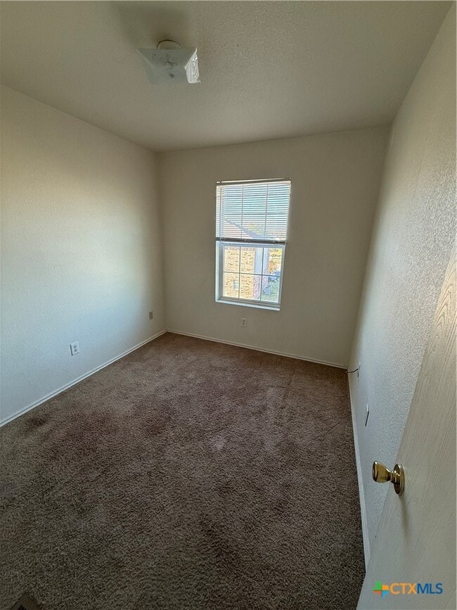 Building Photo - 4305 Abigail Dr