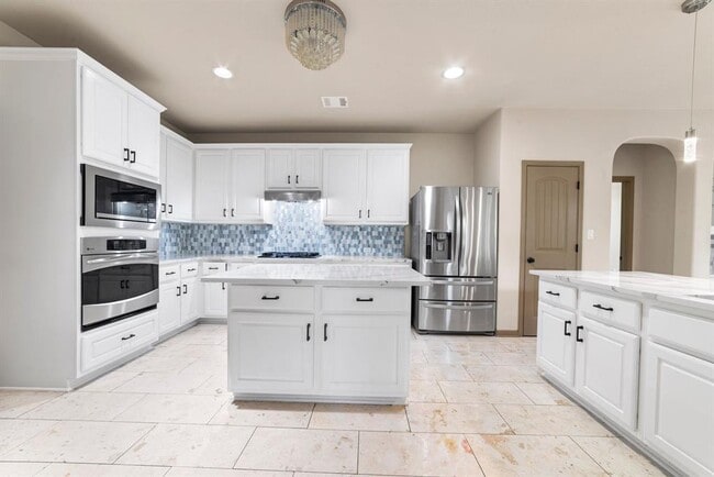 Building Photo - 15312 Spillman Ranch Loop