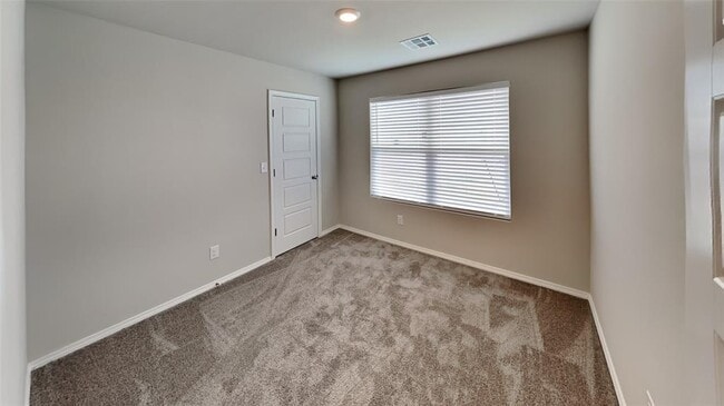 Building Photo - 10009 SW 41st St