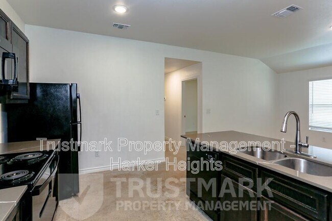 Building Photo - 2328 Duntov Dr