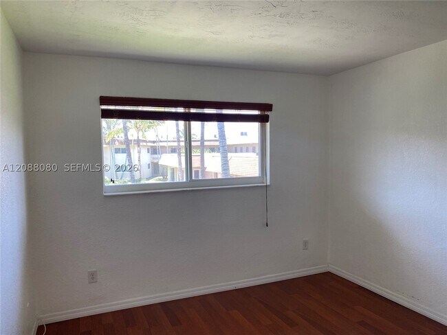 Building Photo - 14500 SW 88th Ave