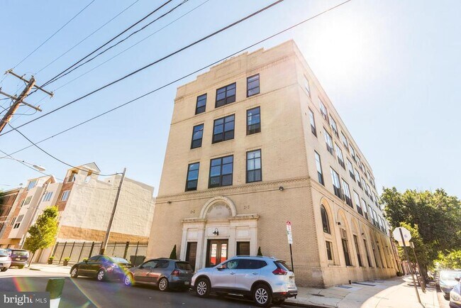 Building Photo - 849 S 7th St