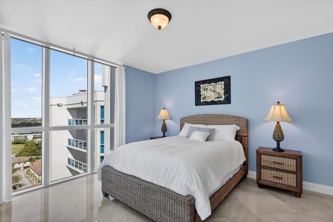 Building Photo - 801 Briny Ave