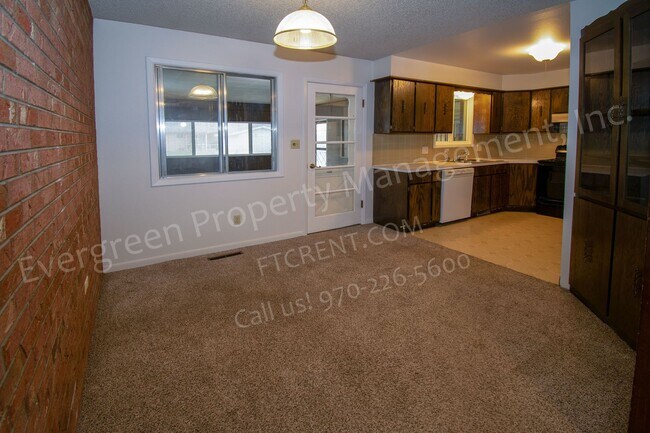 Building Photo - 1321-1323 E. 16th St.