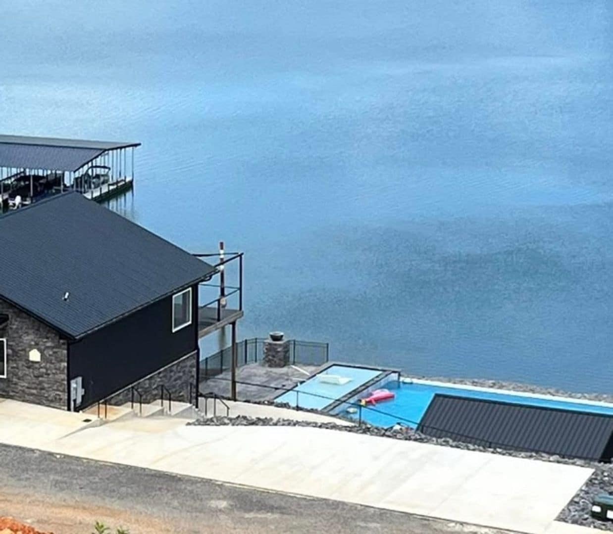 Building Photo - 154 Lakeshore Bay Dr