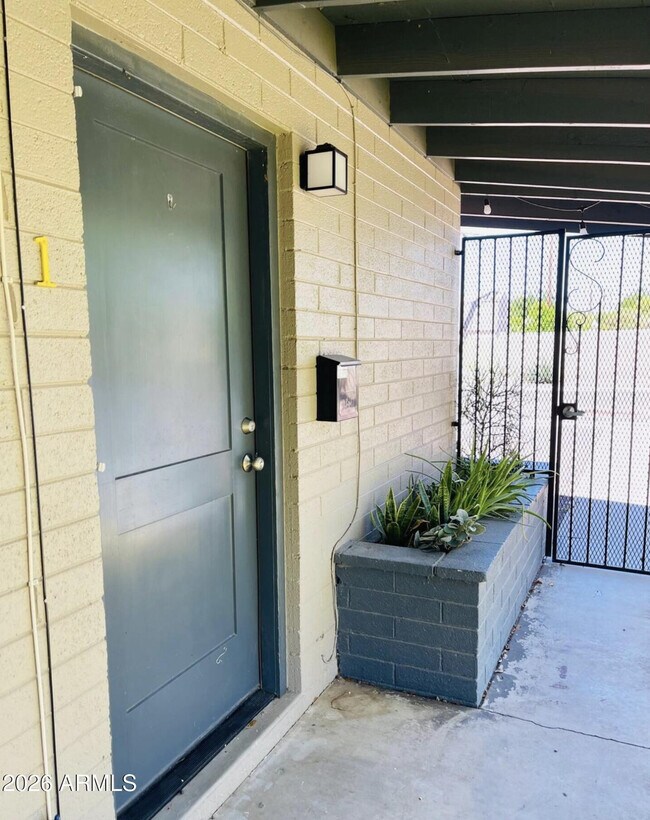 Building Photo - 4601 N 12th Ave