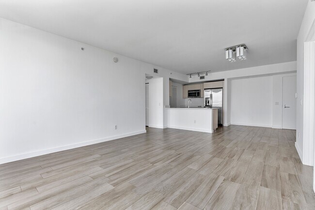 Building Photo - 4250 Biscayne Blvd