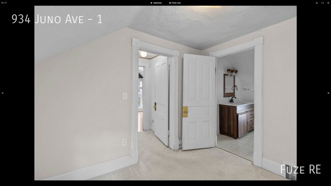 Building Photo - 934 Juno Ave