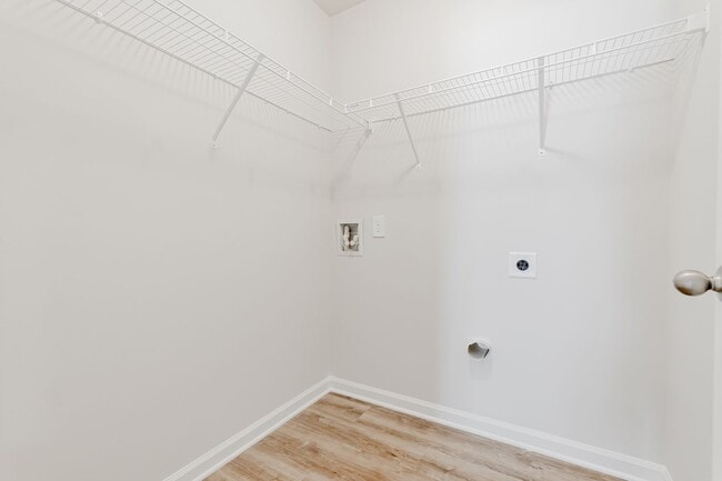 Building Photo - Gorgeous 4-Bedroom Home in Boulder Ridge –...