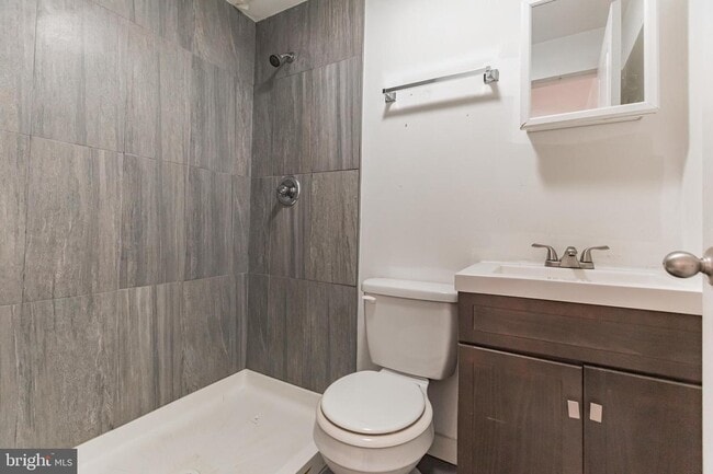 Building Photo - 1623 Willington Street, Unit 7