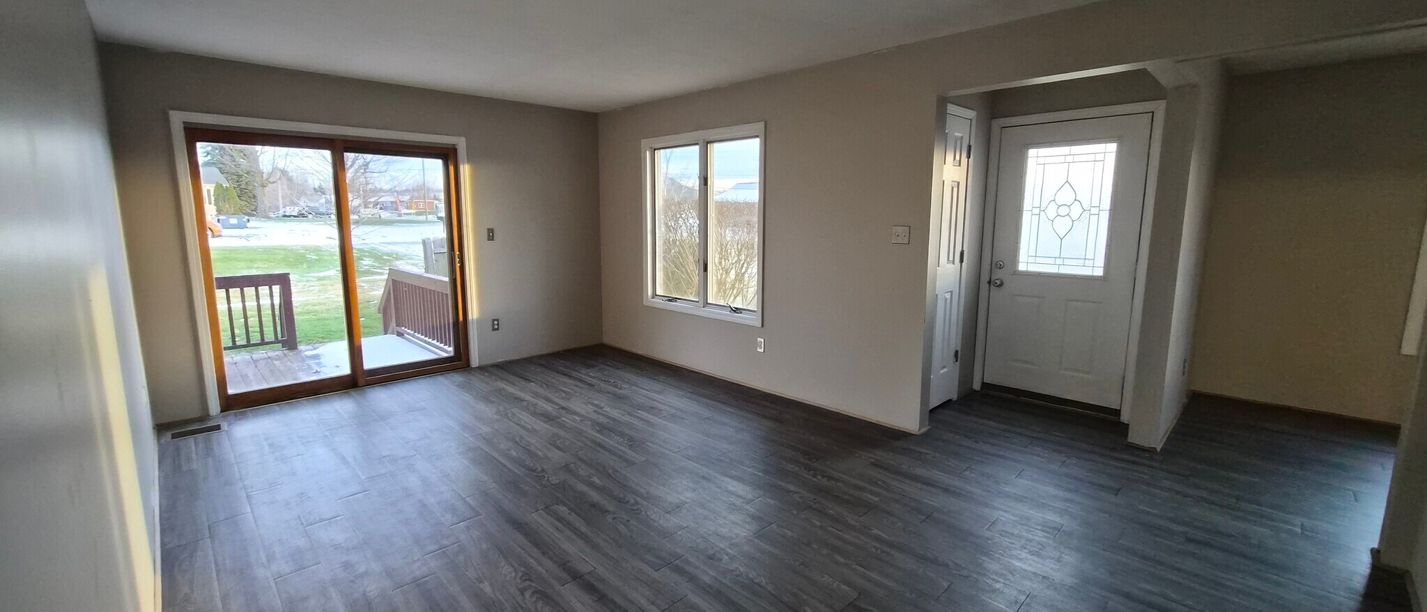 Building Photo - 5645 NY-5