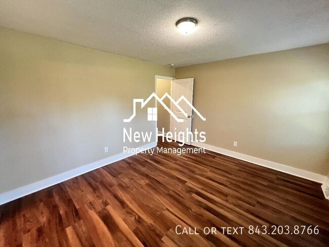 Building Photo - 8165 Poplar Ridge Rd