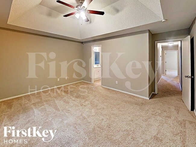 Building Photo - 1199 Paddocks Way