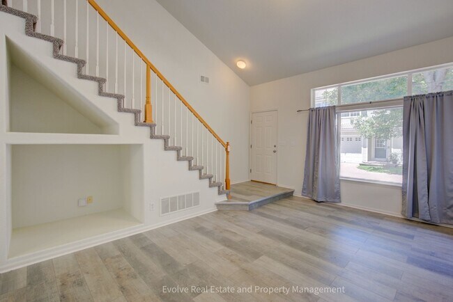 Building Photo - Evolve Real Estate: Bright & Spacious Home in Denver’s Green Valley Ranch! Available May 1st
