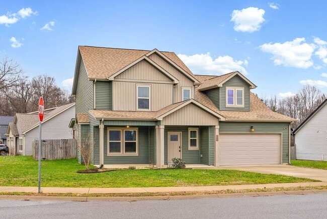 Building Photo - Beautiful 4 bedroom Pet Friendly Home For Rent!