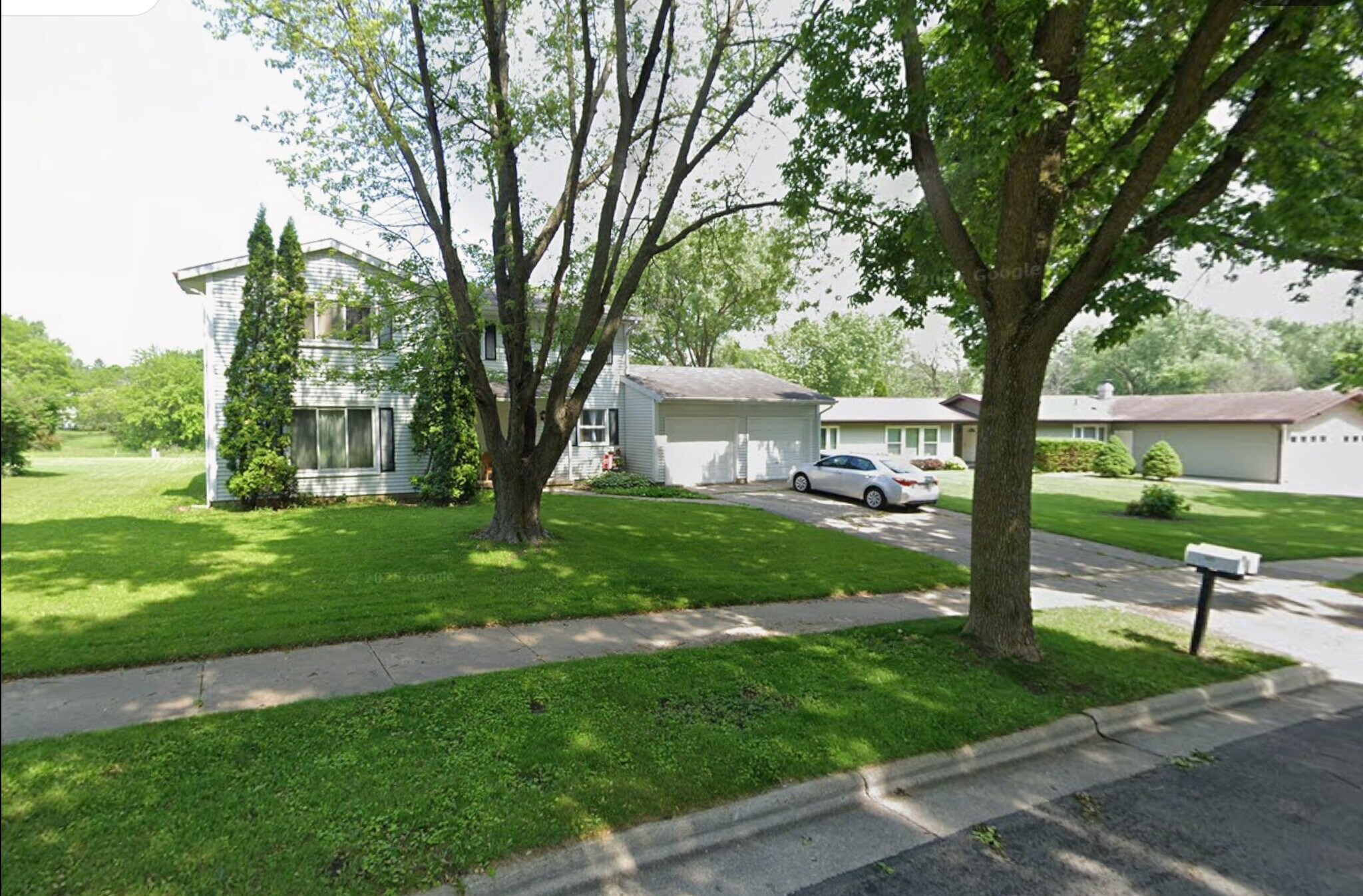 Front of House - 2021 Frisch Rd