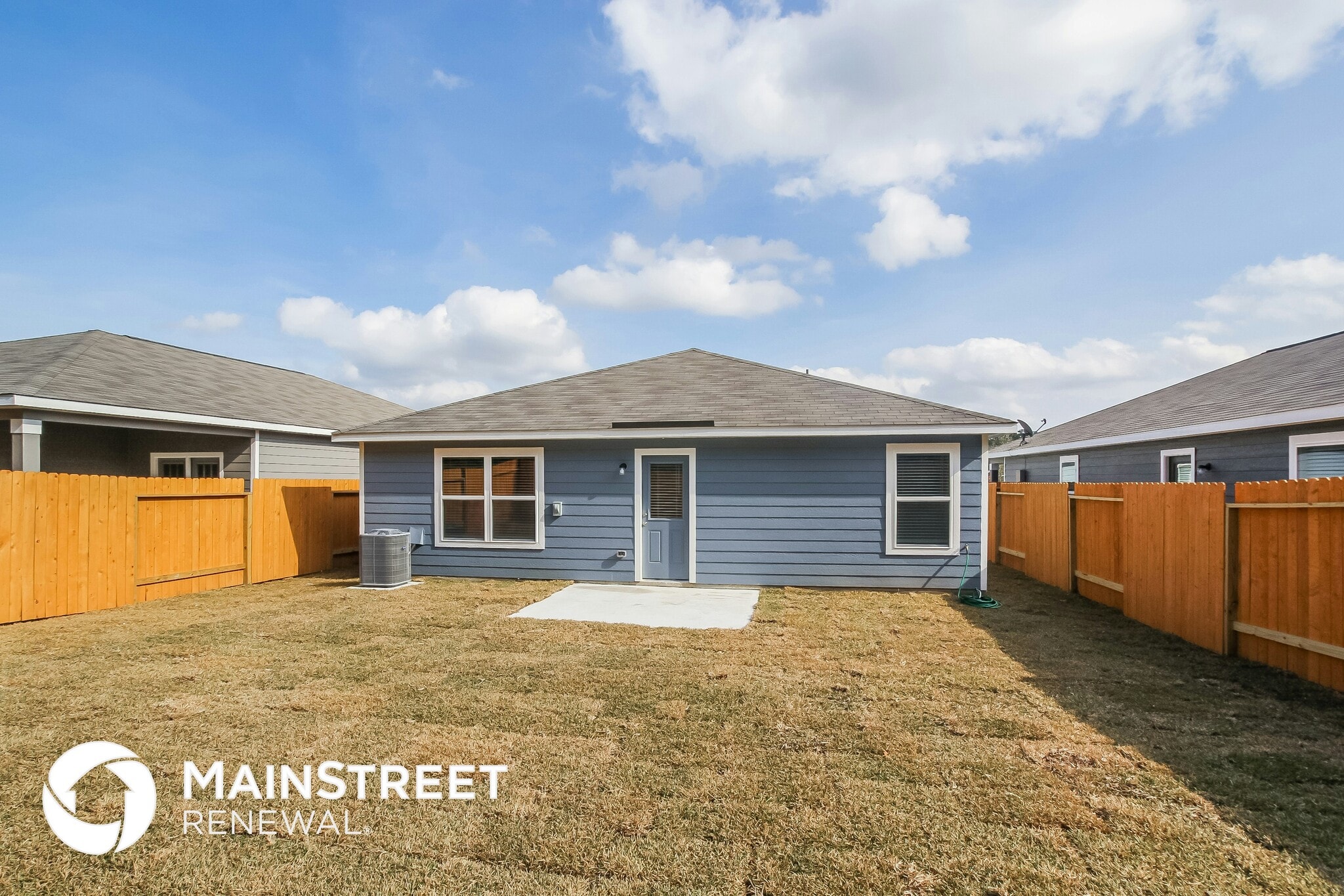 Building Photo - 27032 Leonardo Dr