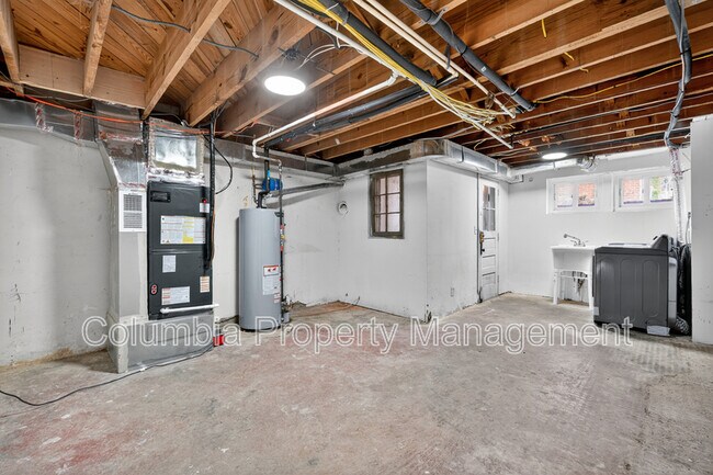 Building Photo - 5221 2nd St NW
