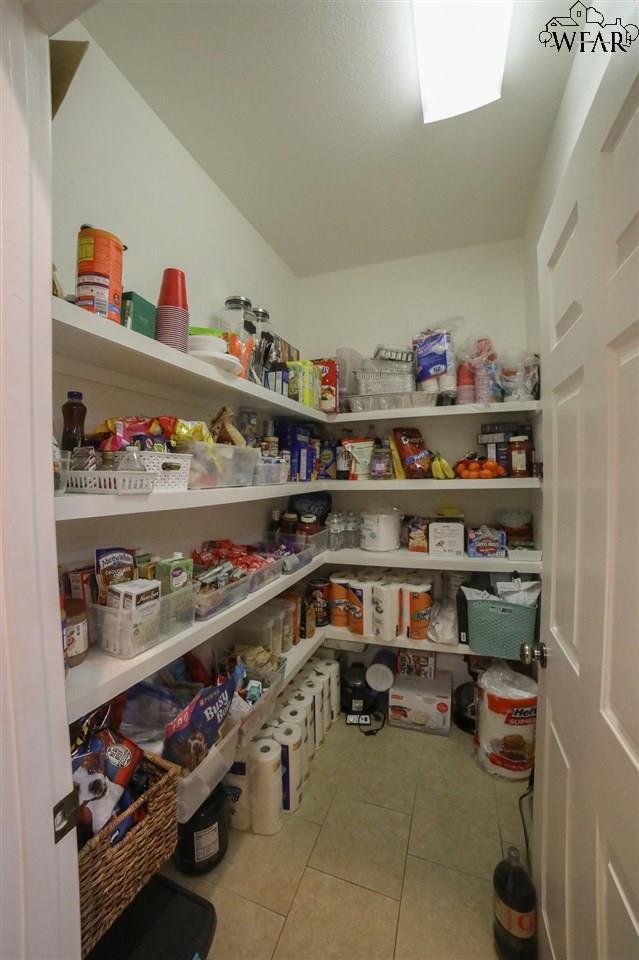 Building Photo - 4919 Silver Crest Dr