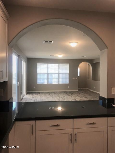 Building Photo - 12319 W Essig Way