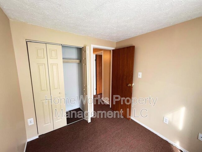 Building Photo - 2517 South Paca St