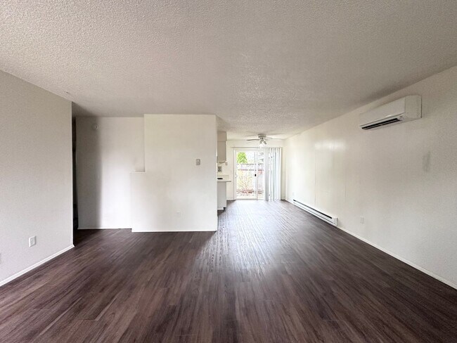 Building Photo - 37950 US-26