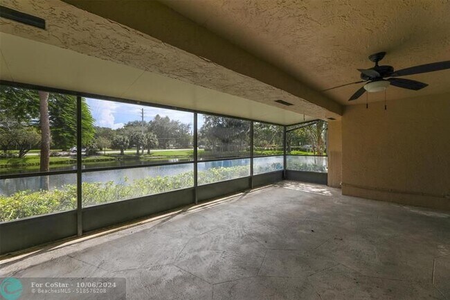 Building Photo - 9200 Chelsea Dr S
