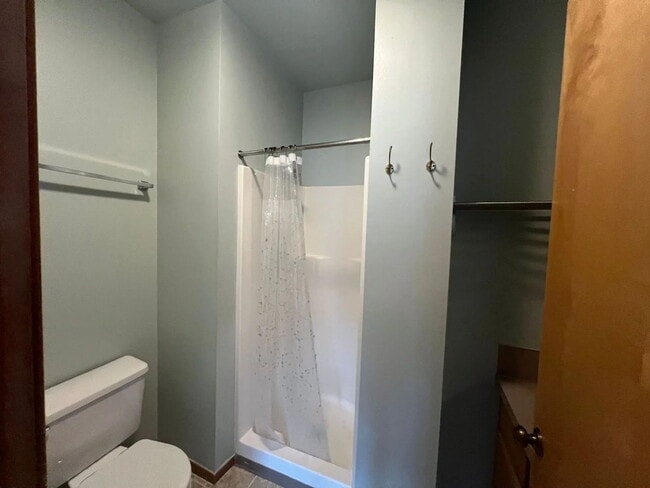 Building Photo - 1020 High St