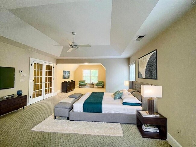 Building Photo - 455 Wembley Cir