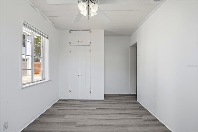 Building Photo - 755 Alamanda Way S