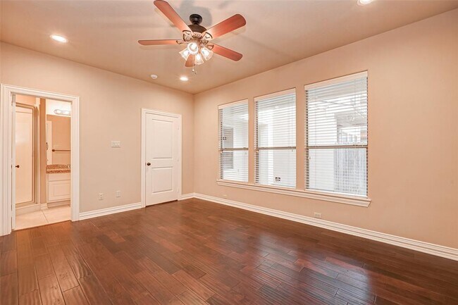 Building Photo - 14426 Summerleaf Ln