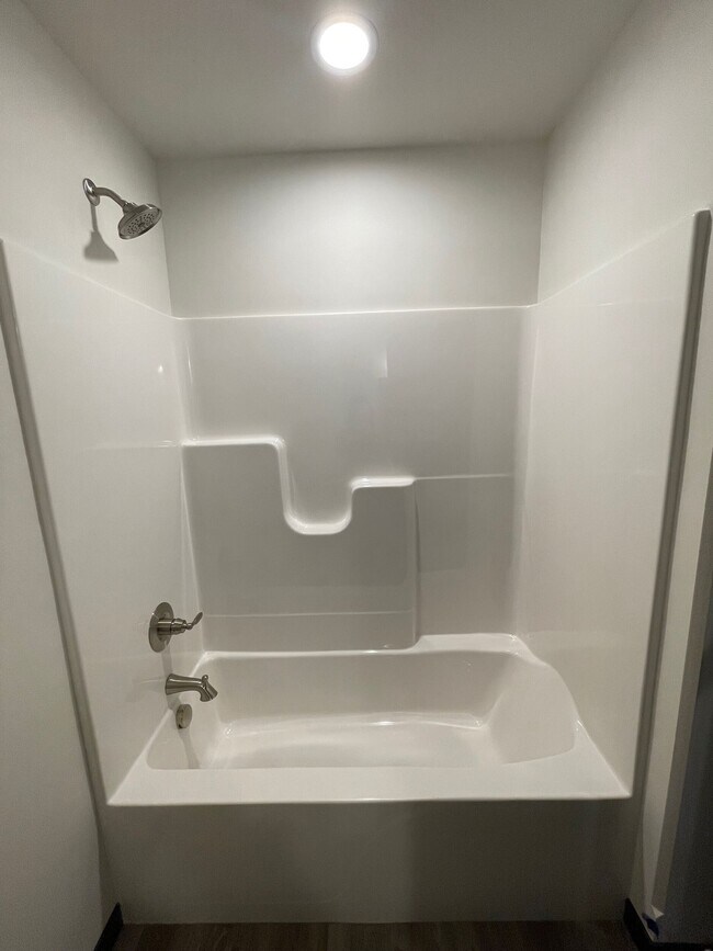 Building Photo - 995 Morning Star Ln