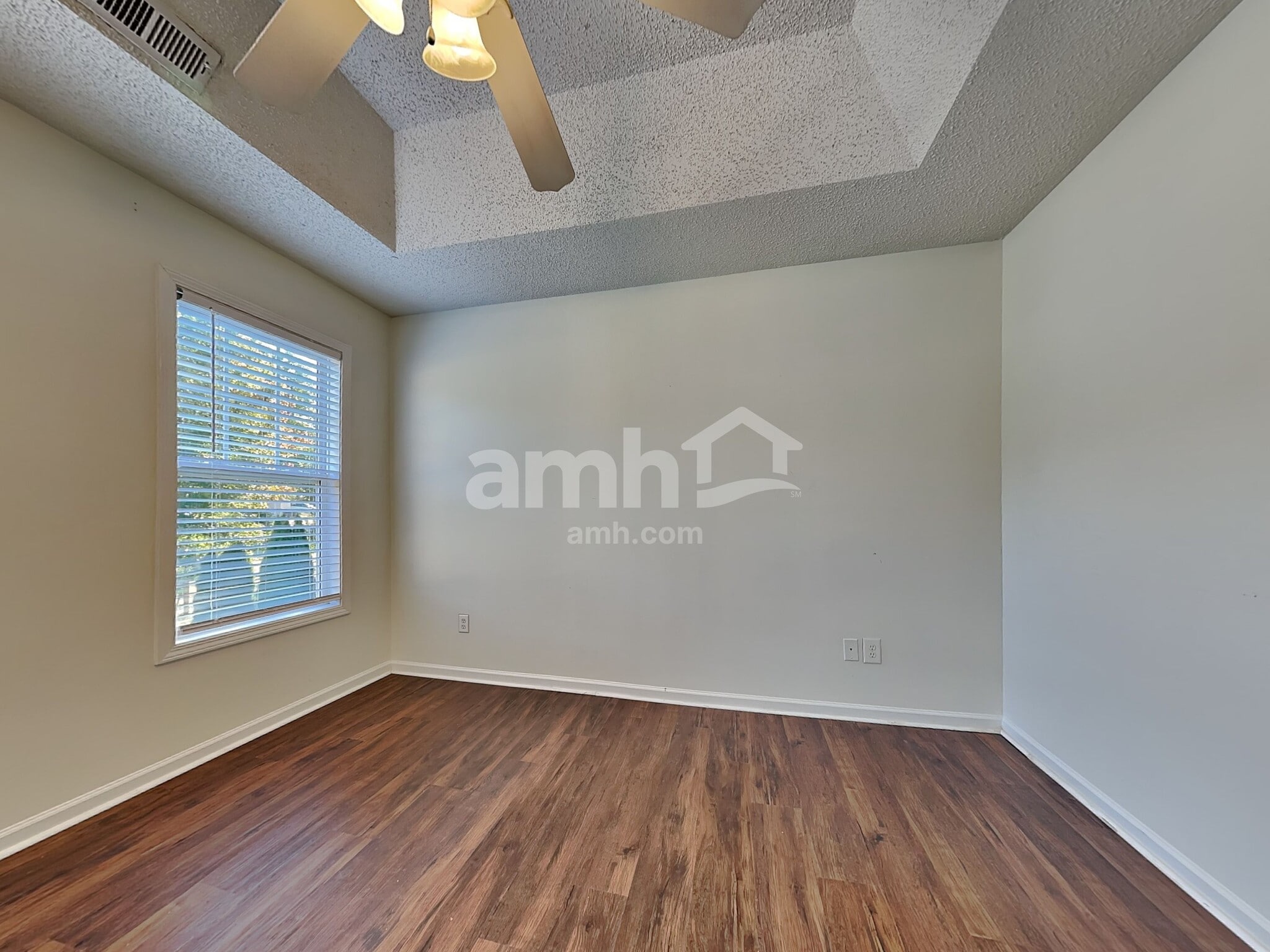 Building Photo - 7619 Prairie Rose Ln