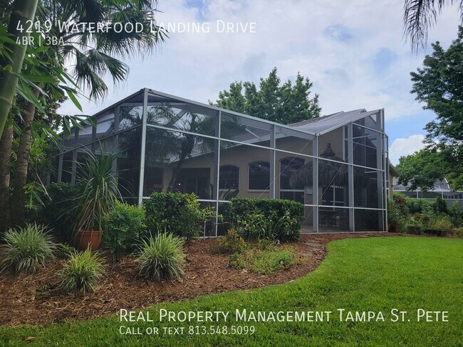 Building Photo - ***LUXURY LUTZ HOME