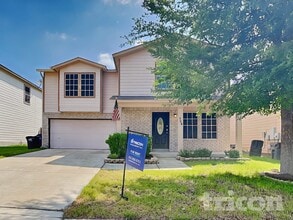 Building Photo - 104 Gatewood Mist