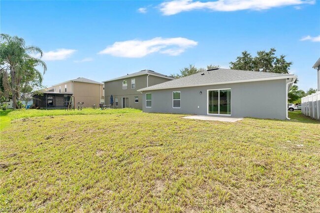 Building Photo - 531 Flower Fields Ln