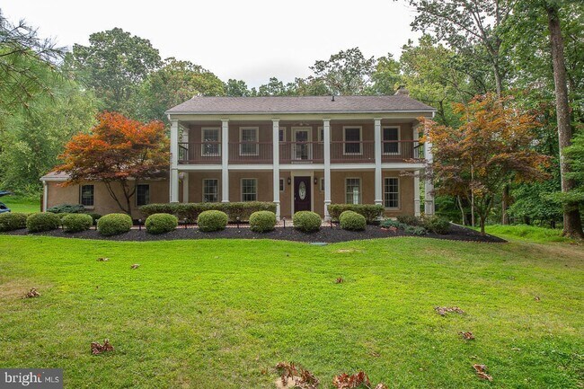 Building Photo - 2083 Welsh Valley Rd