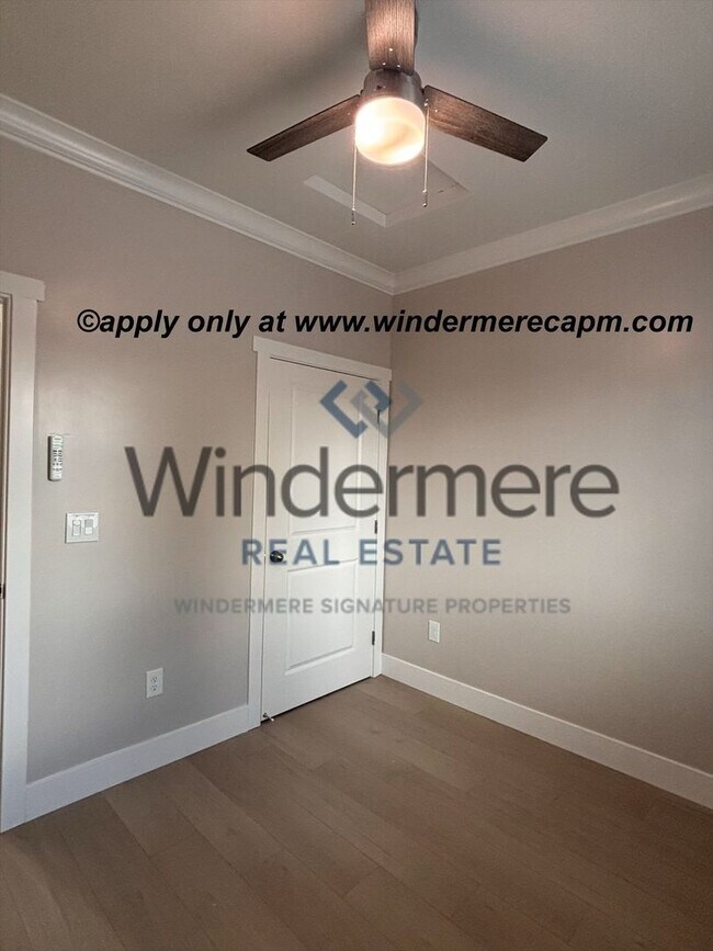 Building Photo - BRAND NEW Upstairs 2-Bedroom ADU with Private Entry!  HALF OFF 1ST MONTH'S RENT!!