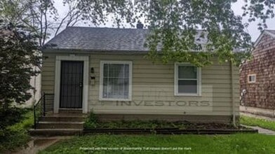 Building Photo - Charming 2 bedroom single family home near Lincoln Park