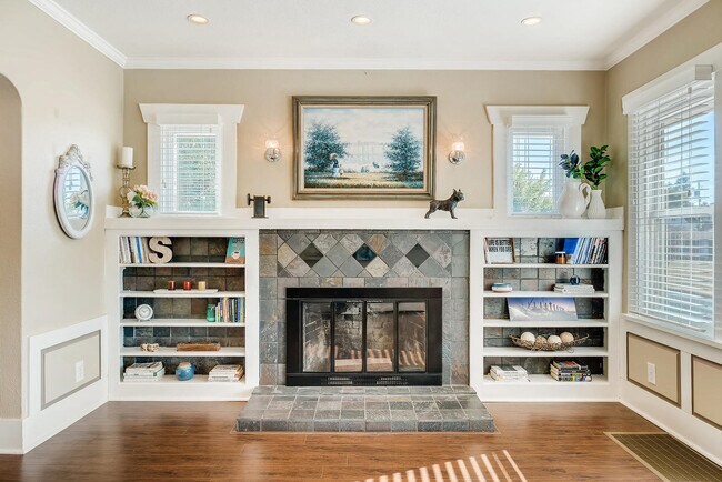 Building Photo - Stadium Home N Tacoma