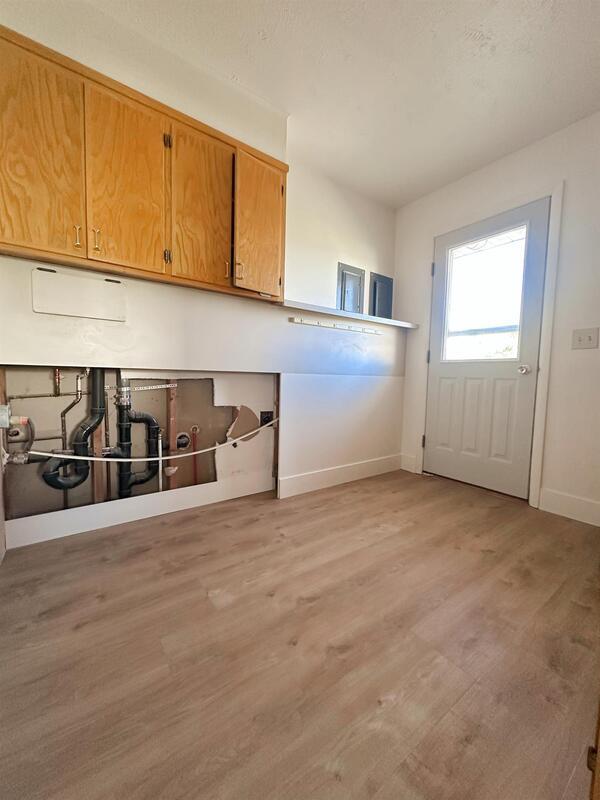 Building Photo - 5498 W 14400 N