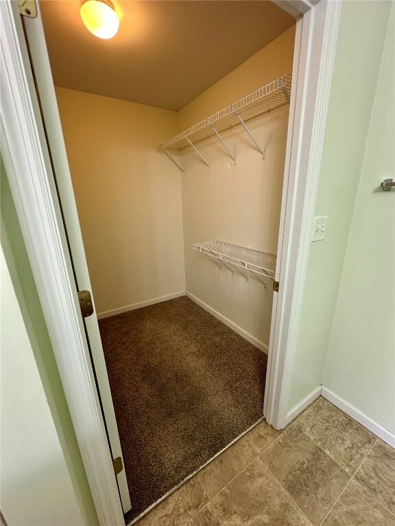 Building Photo - 6203 Spring River Dr