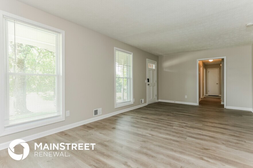 Building Photo - 6165 Marilla St