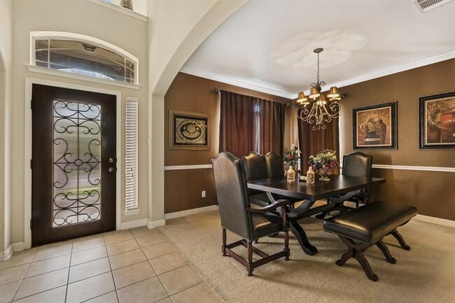 Building Photo - 1617 Hidden Springs Path