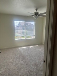 Building Photo - 508 Ledge St